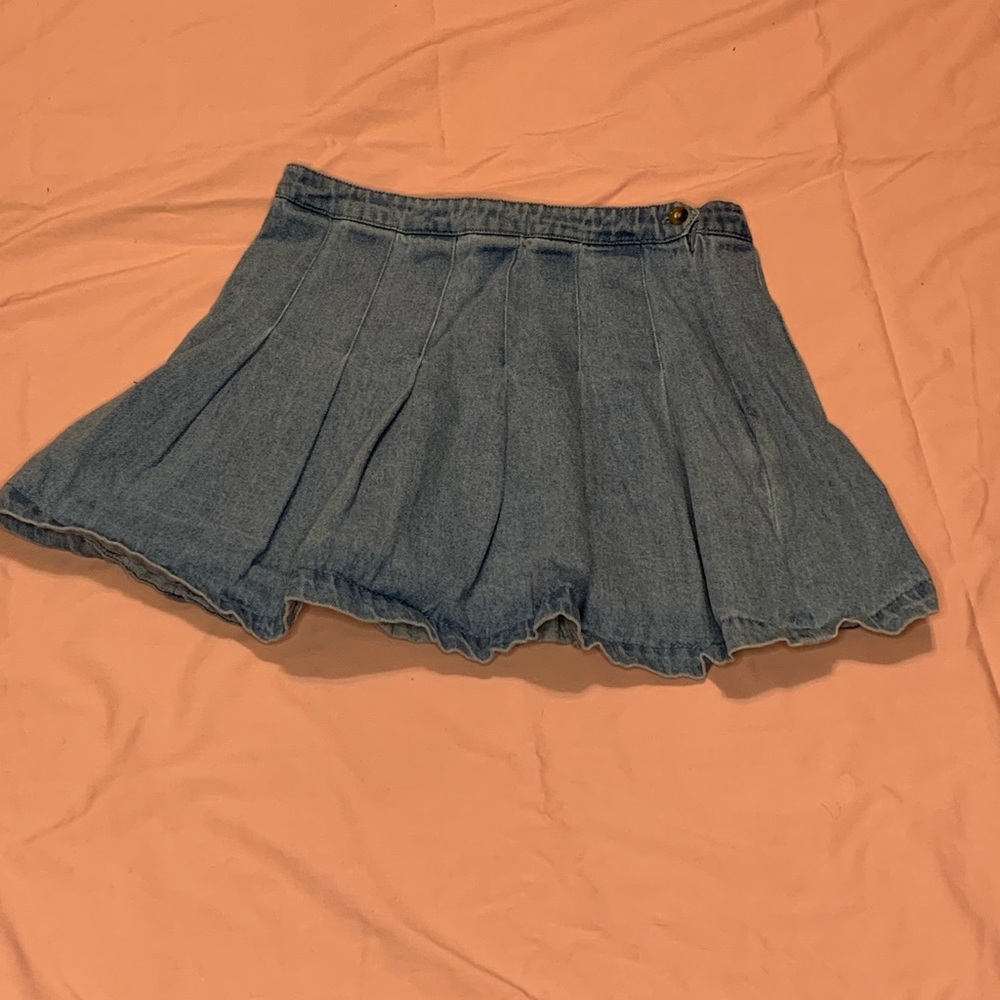 Forever 21 Denim skirt size Medium
